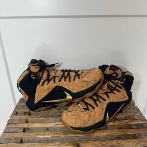 Nike Lebron 12 EXT King Cork. Basketball, Championship, MVP, Athletic Shoes. 9.5